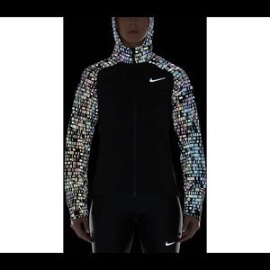 nike hypershield flash running jacket